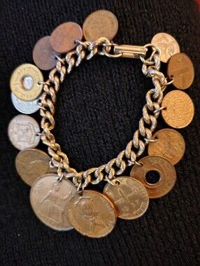 Vtg. Rare Gold Tone Coin Charm Bracelet